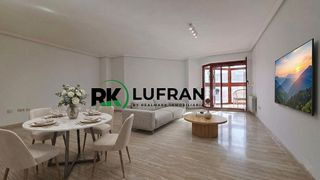 Ático en venta en Ensanche - Diputación en Alicante