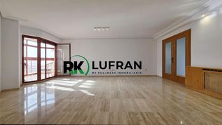 Ático en venta en Ensanche - Diputación en Alicante