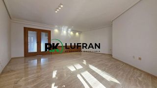 Ático en venta en Ensanche - Diputación en Alicante