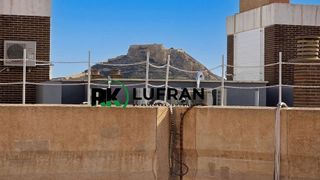 Ático en venta en Ensanche - Diputación en Alicante