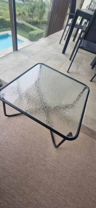 OPORTUNIDAD!!  Mesa extensible y 4 Sillas Terraza