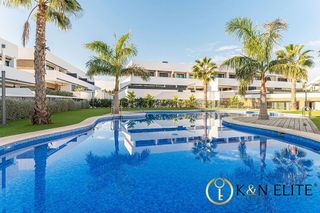 Casa pareada en venta en Vistahermosa en Alicante