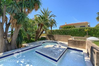 Chalet en venta en Segur de Calafell en Calafell