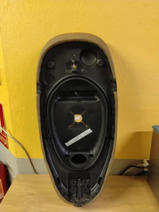 Asiento Piaggio Vespa Primavera 2018