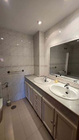 Piso en venta en Elviria en Marbella