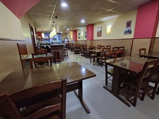 Local comercial en venta en Vallirana