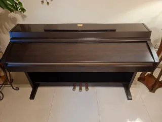 Piano Yamaha Clavinova CLP-230