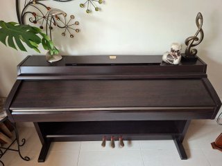 Piano Yamaha Clavinova CLP-230