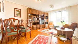 Piso en alquiler en Valdenoja - La Pereda en Santander