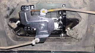 Maneta Isuzu D-max Cromada