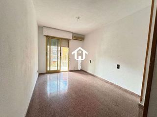 Piso en venta en Los Ángeles en Alicante