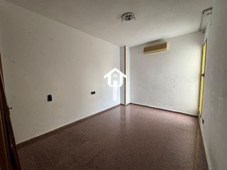 Piso en venta en Los Ángeles en Alicante