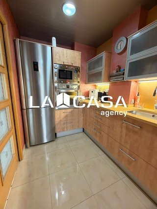 Piso en venta en Montigalà -Sant Crist en Badalona