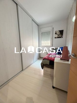 Piso en venta en Montigalà -Sant Crist en Badalona