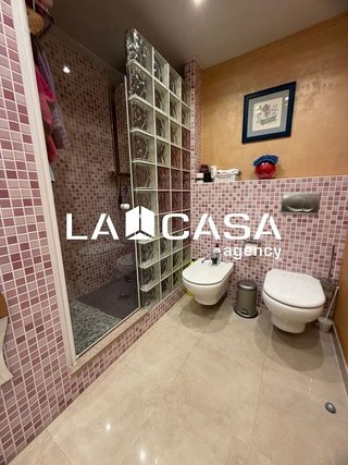 Piso en venta en Montigalà -Sant Crist en Badalona
