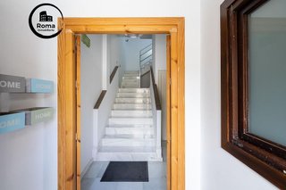 Edificio en venta en Zubia (La)
