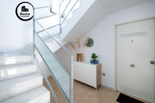 Edificio en venta en Zubia (La)