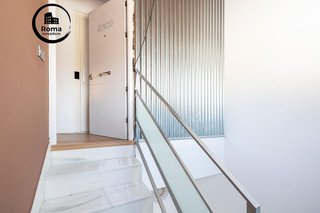 Edificio en venta en Zubia (La)
