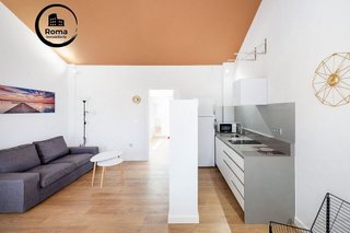 Edificio en venta en Zubia (La)