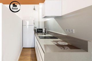 Edificio en venta en Zubia (La)
