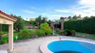 Chalet en venta en Nucia (la)