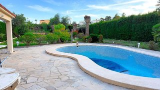Chalet en venta en Nucia (la)