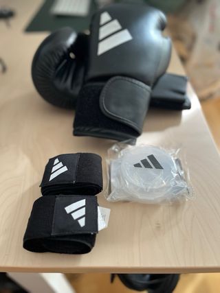 Guantes de Boxeo Adidas Negros