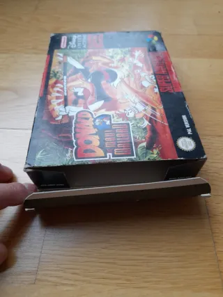 Caja Super Nintendo Donald in Maui Mallard