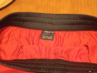 Pantalones Cortos Jordan Rojos y Negros