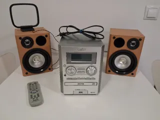 Equipo de música Sanyo CD/MP3/USB