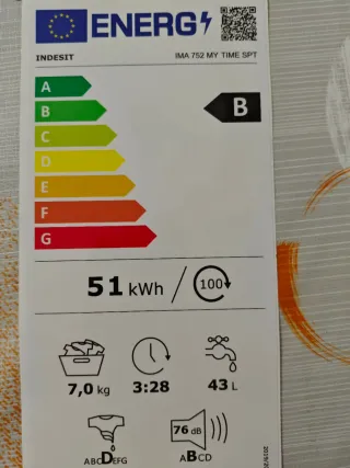 LAVADORA 7 Kg  como NUEVA