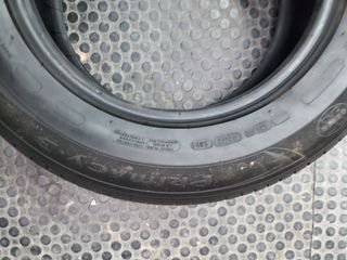 Neumático Michelin 215/65R16 98H