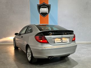 MERCEDES-BENZ C 230 Kompressor "ÚNICO PROPIETARIO"