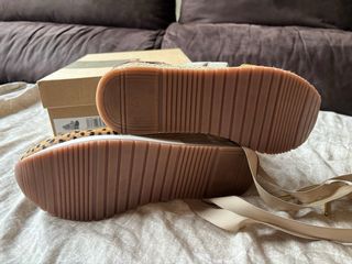 Sneakers Gioseppo abiertas, talla 38 ¡Como nuevas!