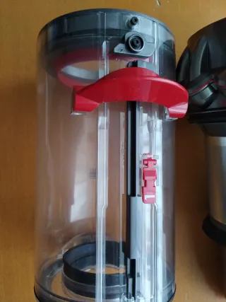 Cubo e Ciclone Dyson V11