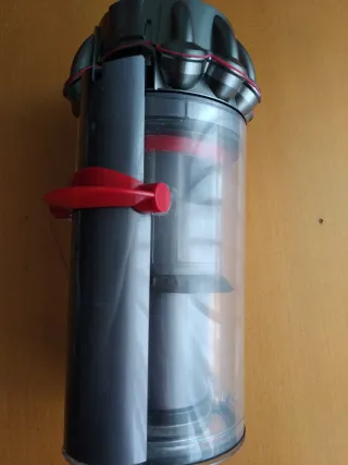 Cubo e Ciclone Dyson V11