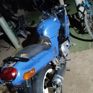 Kawasaki ZZR600 1998 - Sin Documentación
