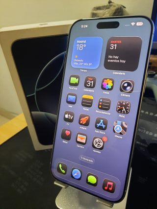 ¡iPhone 16 Pro Max 256GB • 100% Batería + Regalos!