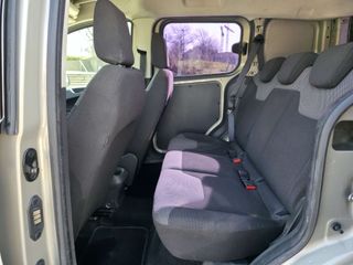 Ford Transit Courier 2015