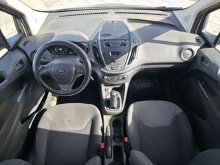 Ford Transit Courier 2015