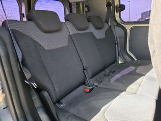 Ford Transit Courier 2015