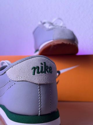 NUEVAS Nike Cortez LT T42
