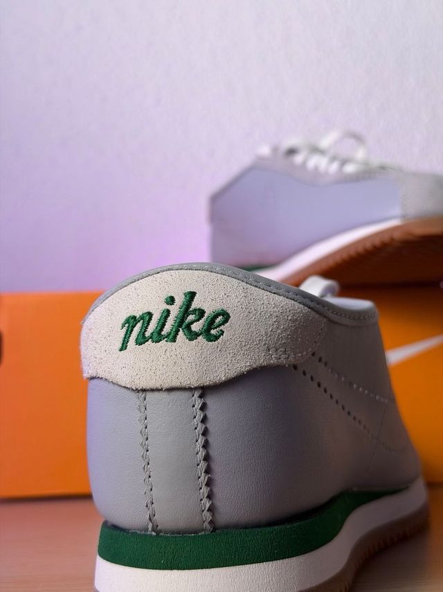 NUEVAS Nike Cortez LT T42