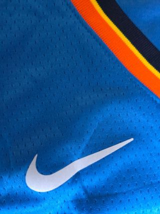 camsieta de mccain de los thunder (L)