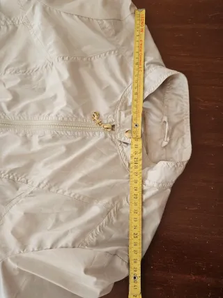 Giacchetto leggero beige