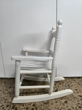 Mecedora infantil personalizada Leyre