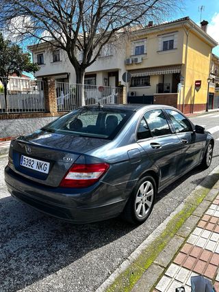 Mercedes C220 CDI 2010 Automático