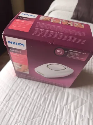 Depiladora Philips Lumea Essential IPL
