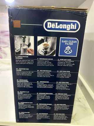 Cafetera DeLonghi Dedica Style 15 bar