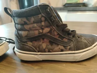 Scarponcini Vans camouflage grigio marrone